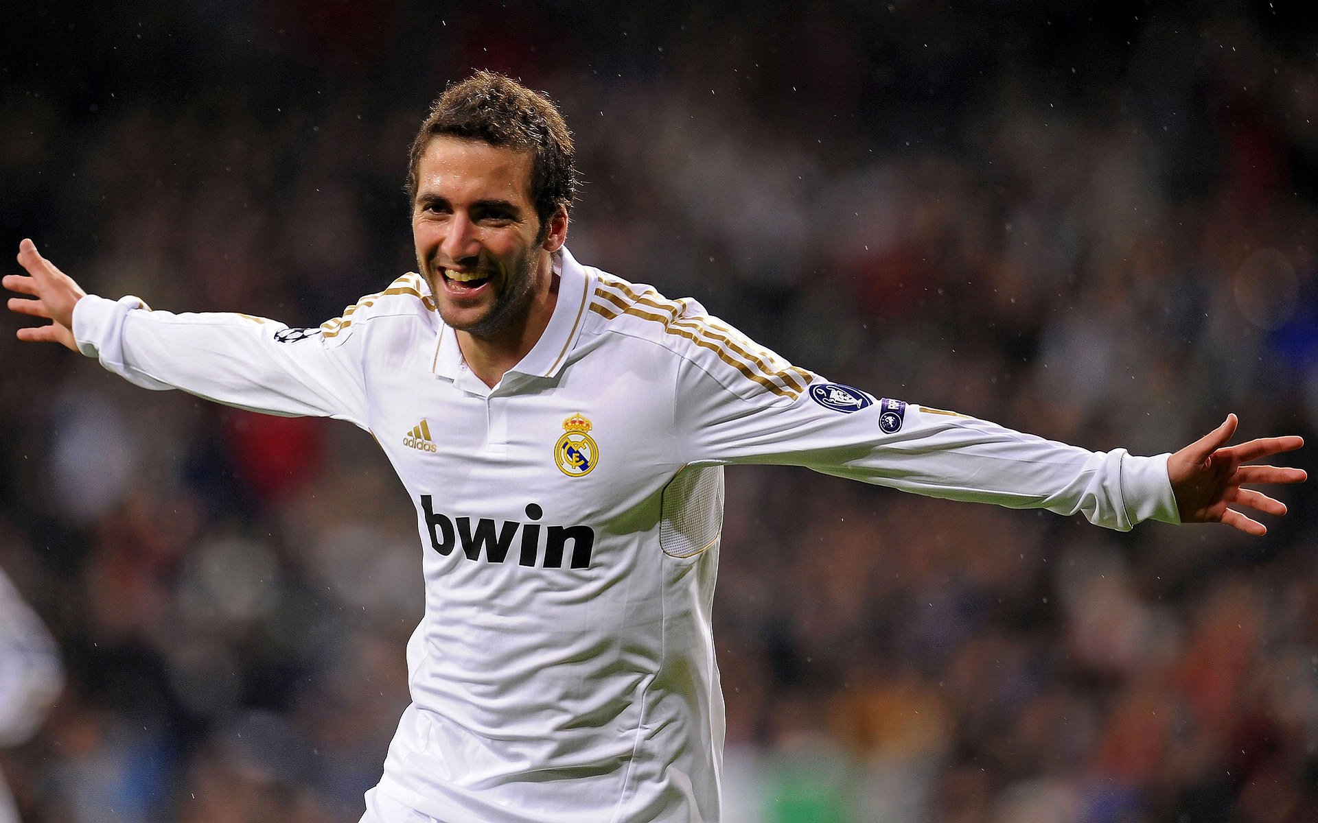 博尔特出席慈善跑活动，激励年轻一代，博尔特捐了多少钱